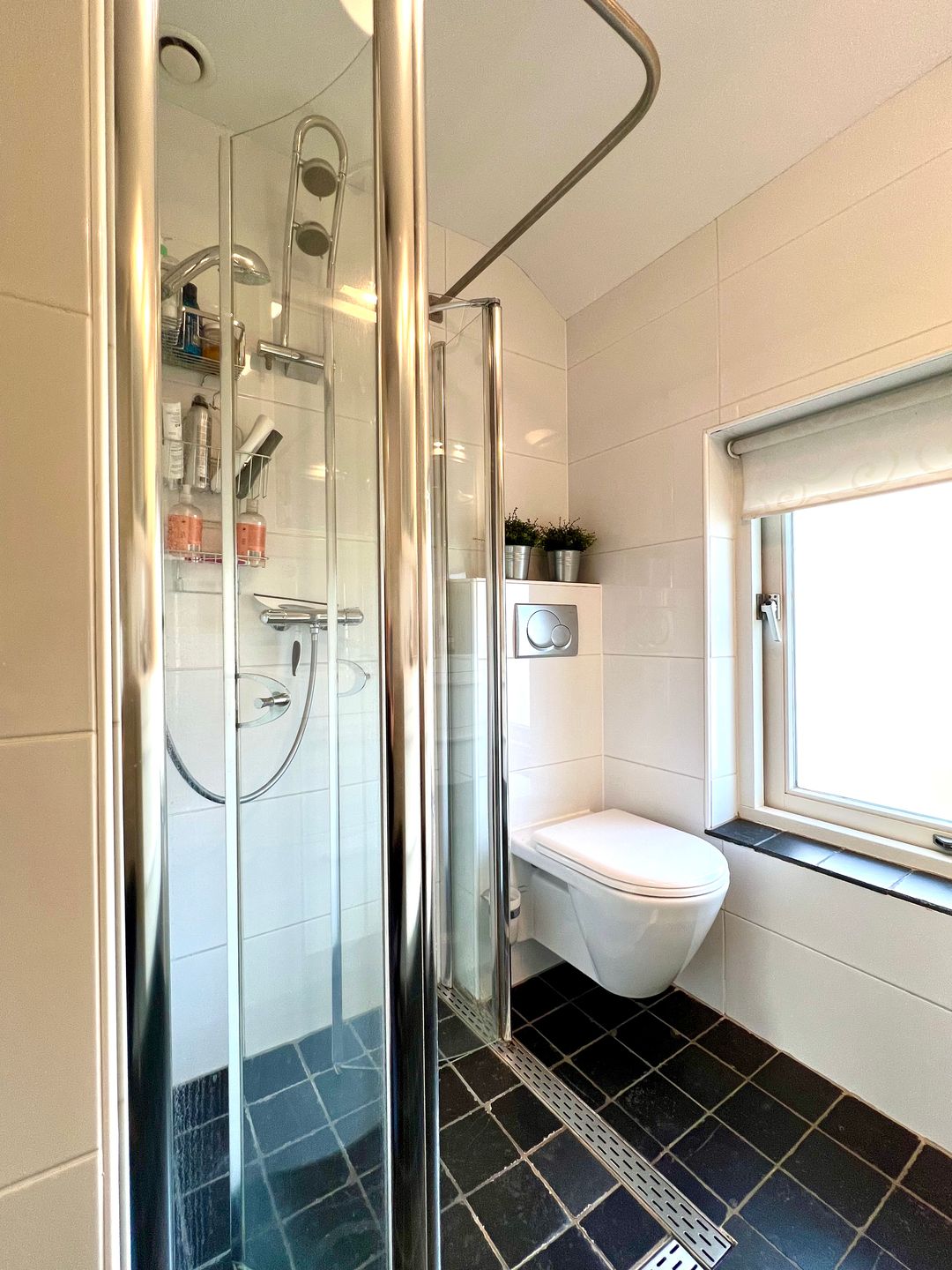 Photo 38 of Wilhelminastraat 27