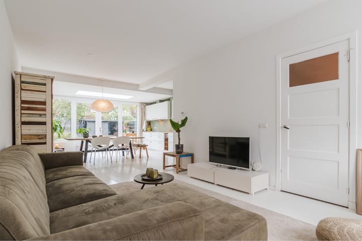 Foto 11 van Stationsweg 44