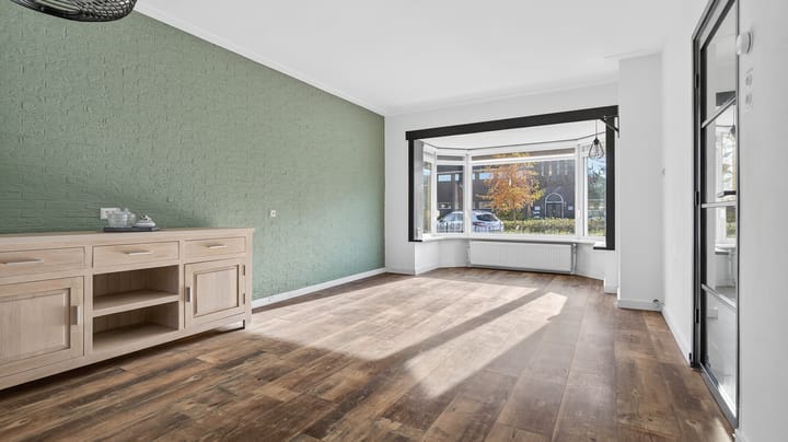 Photo 2 of Schoolstraat 83