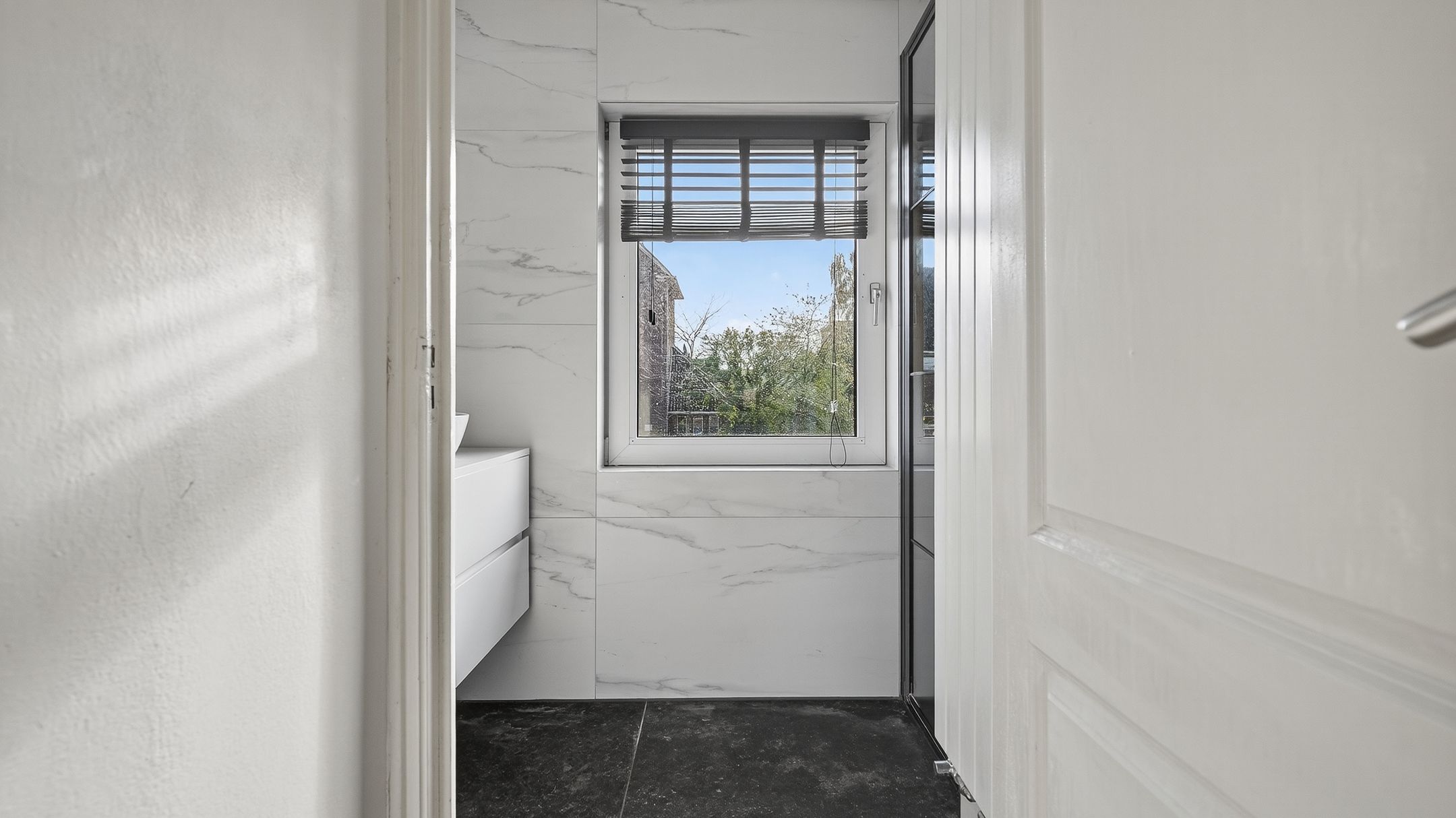 Foto 18 van Schoolstraat 83