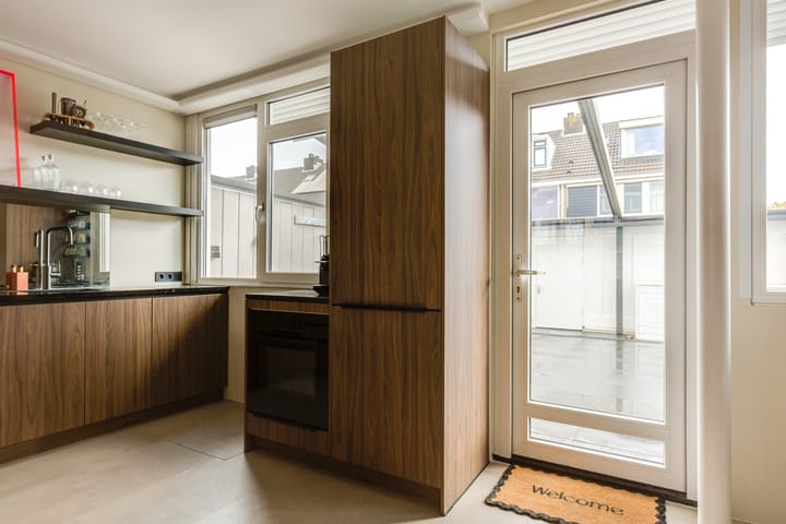 Photo 17 of Breitnerstraat 1