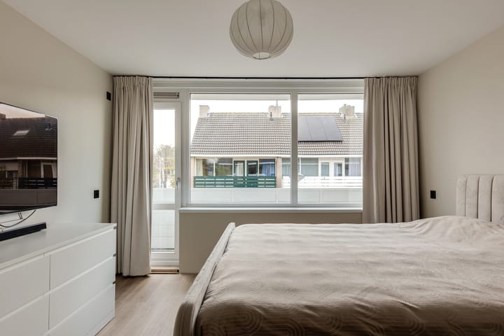 Photo 20 of Breitnerstraat 1