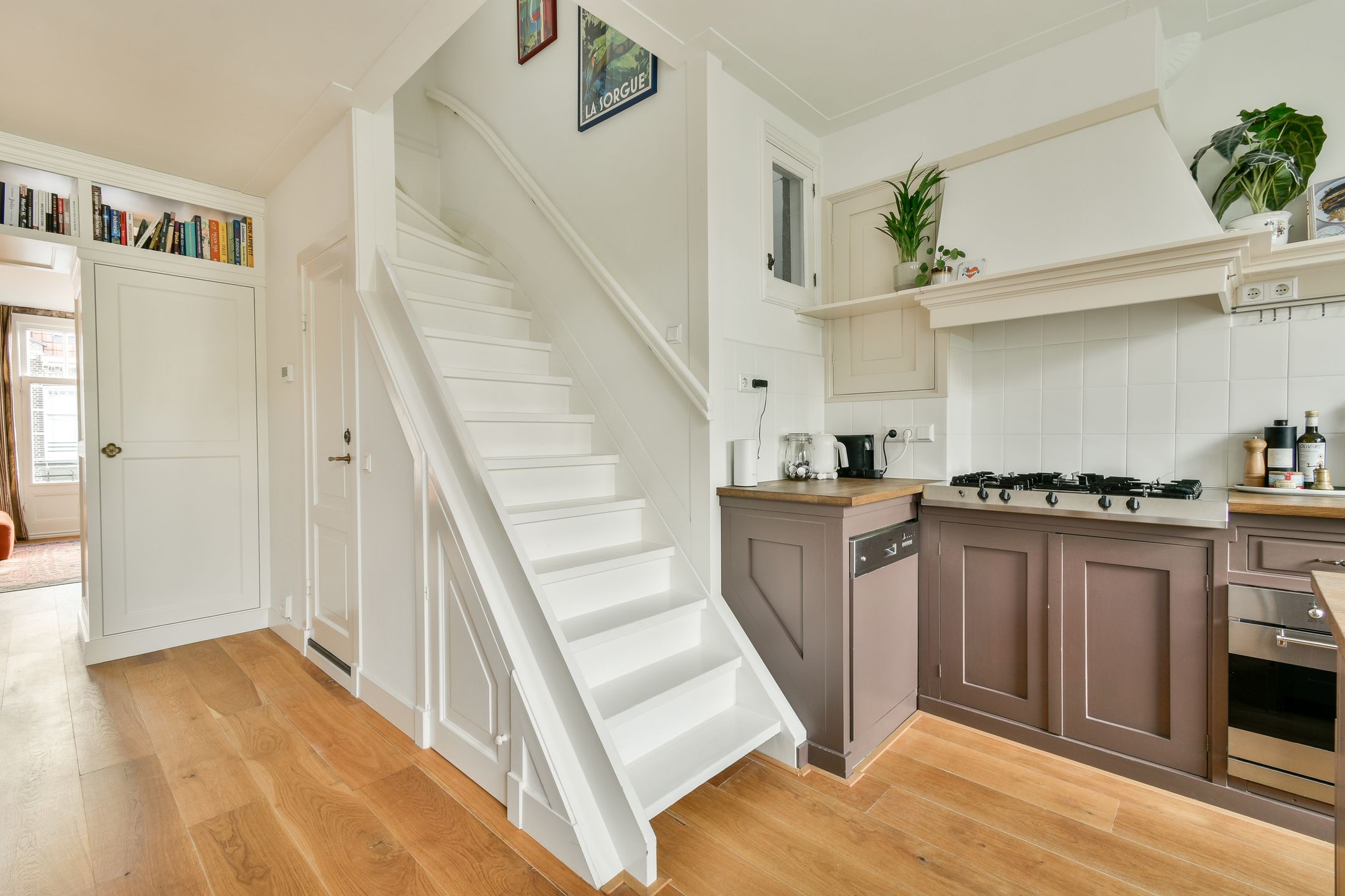 Foto 15 van Kanaalstraat 164-3