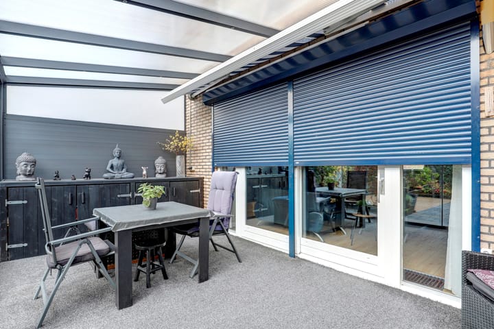 Photo 24 of Keizersmantel 39