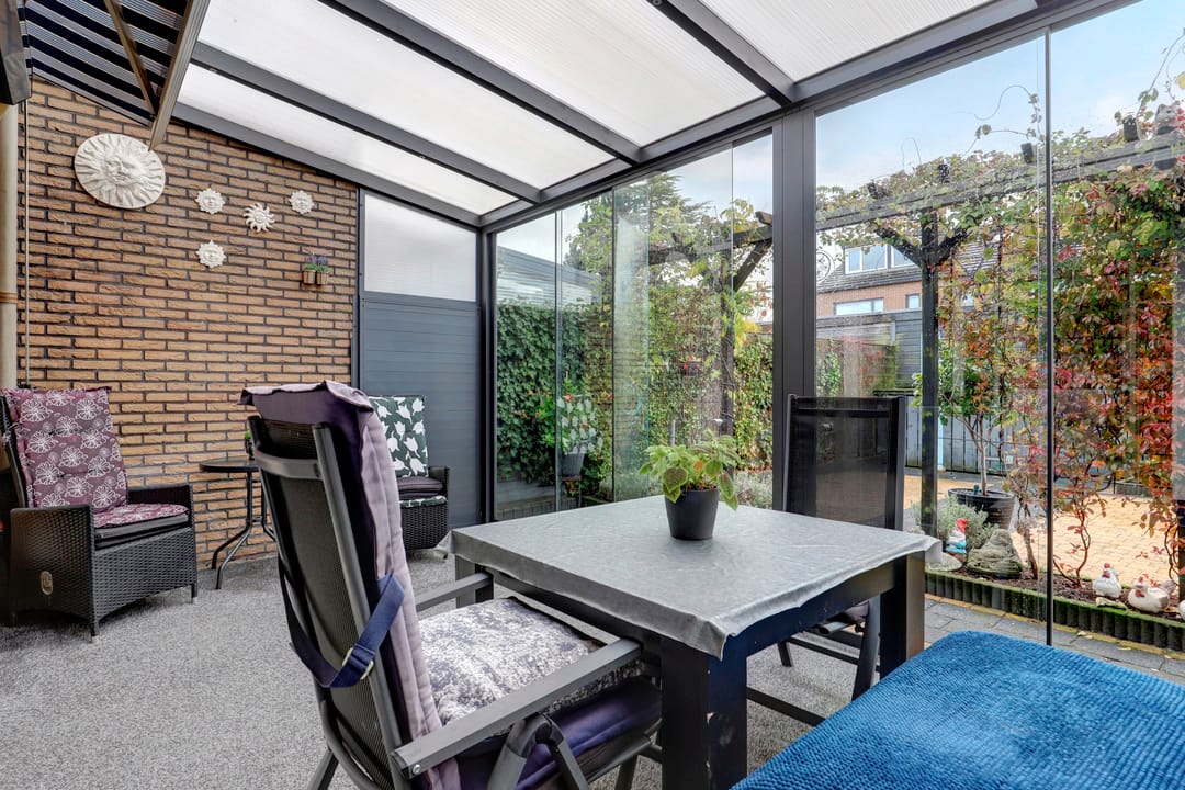 Foto 26 van Keizersmantel 39