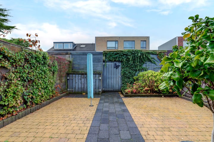 Photo 29 of Keizersmantel 39