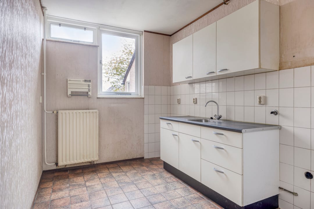 Photo 11 of Robert Stolzstraat 79