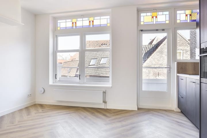 Foto 11 van Blauwpoortsplein 12