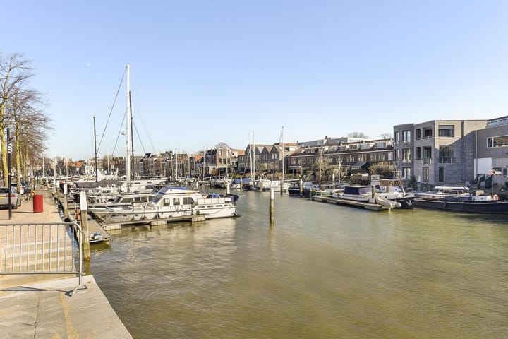 Foto 27 van Blauwpoortsplein 12