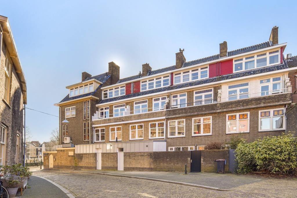 Photo 29 of Blauwpoortsplein 12