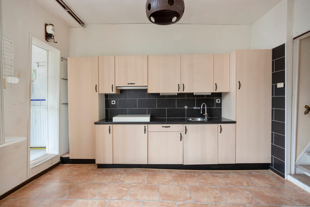 Foto 8 van Zwijndrechtsestraat 56