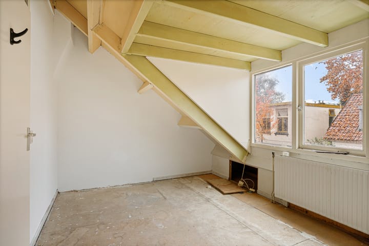 Foto 20 van Tubantiastraat 74