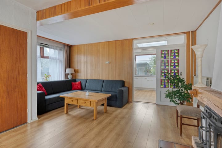 Photo 8 of Benedenkerkstraat 32-B