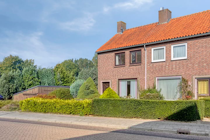 Photo 40 of Benedenkerkstraat 32-B