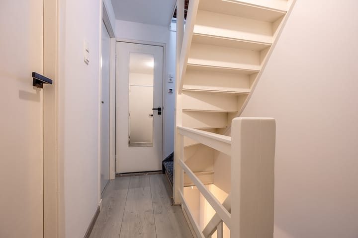 Foto 16 van Machinistenstraat 58