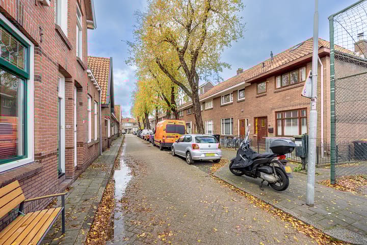 Foto 28 van Machinistenstraat 58