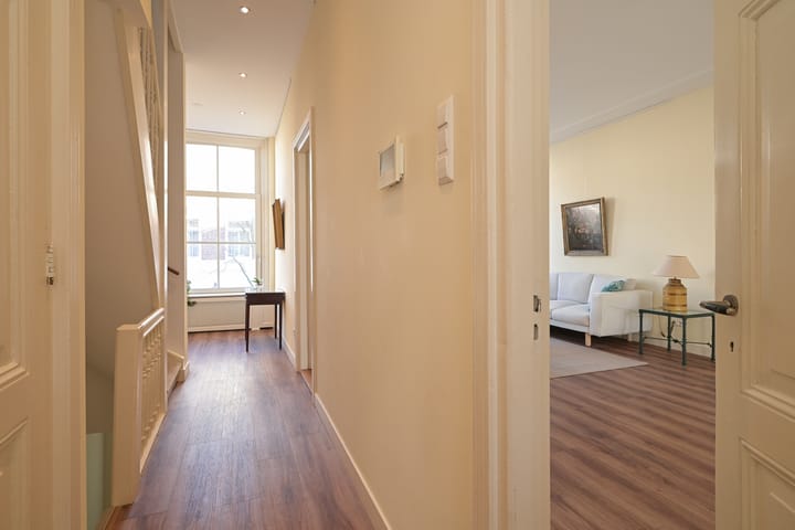 Photo 25 of Surinamestraat 58