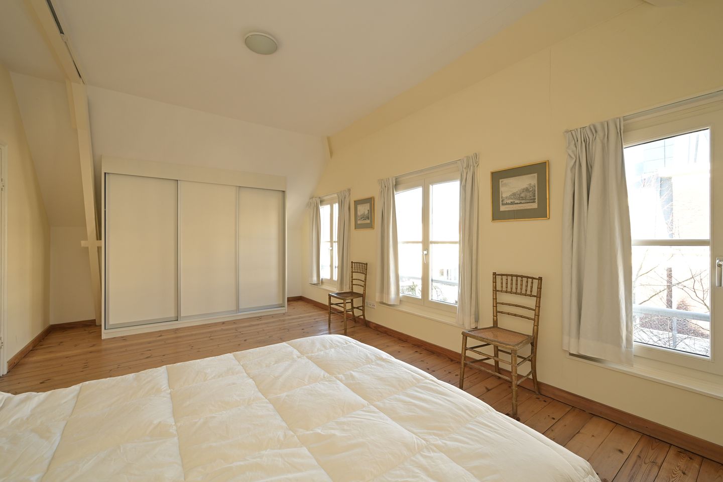 Photo 29 of Surinamestraat 58