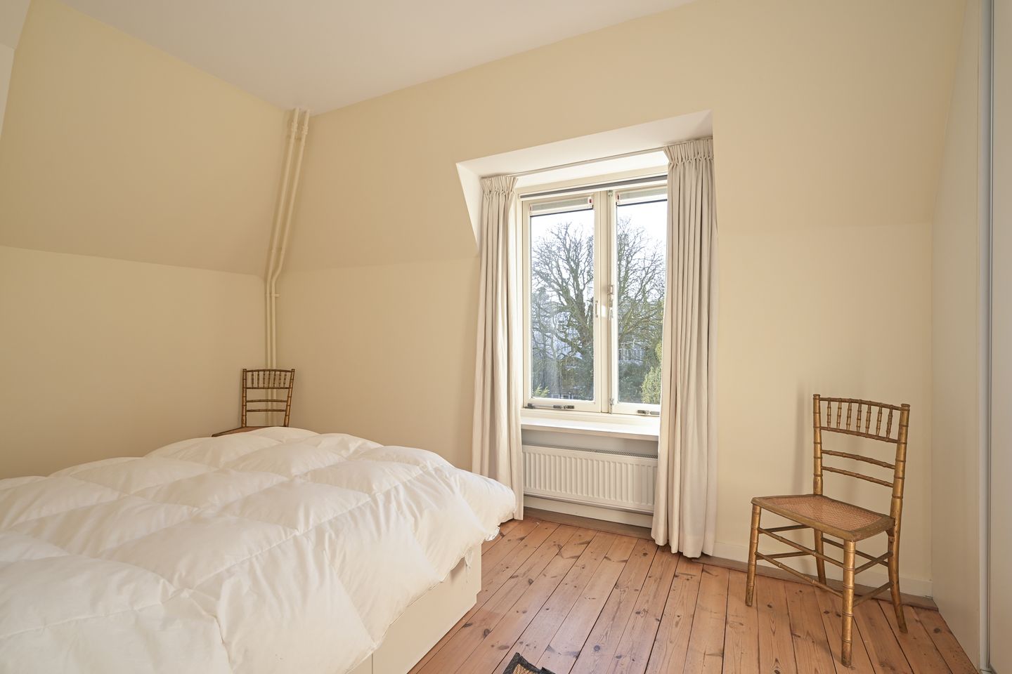 Photo 35 of Surinamestraat 58