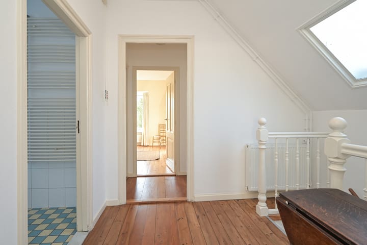 Photo 34 of Surinamestraat 58