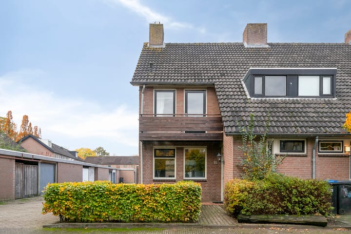 Foto 5 van Voermanwei 16