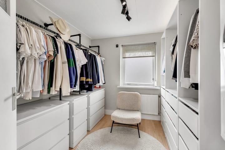 Photo 13 of Van Noortstraat 28