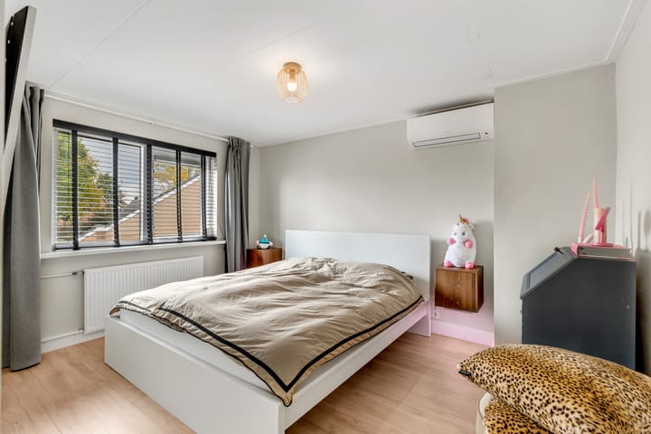 Photo 14 of Van Noortstraat 28