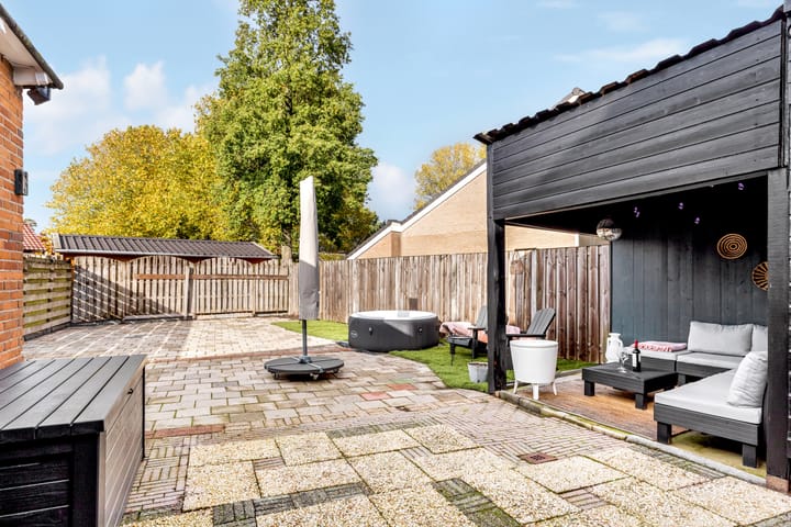 Photo 17 of Van Noortstraat 28