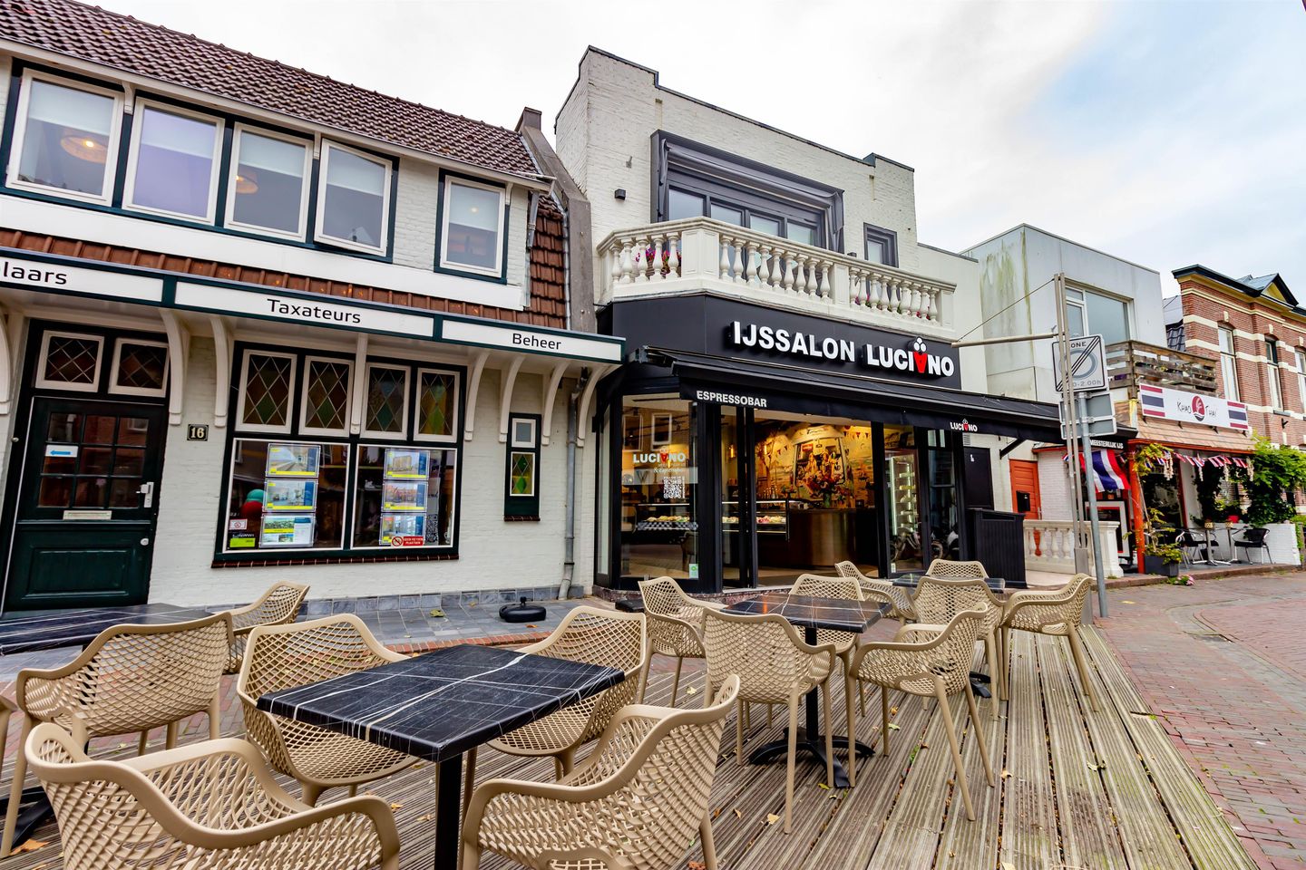 Bekijk foto 3 van Schoolstraat 1