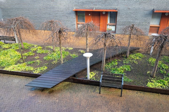 Photo 34 of Pieter Vreedeplein 110