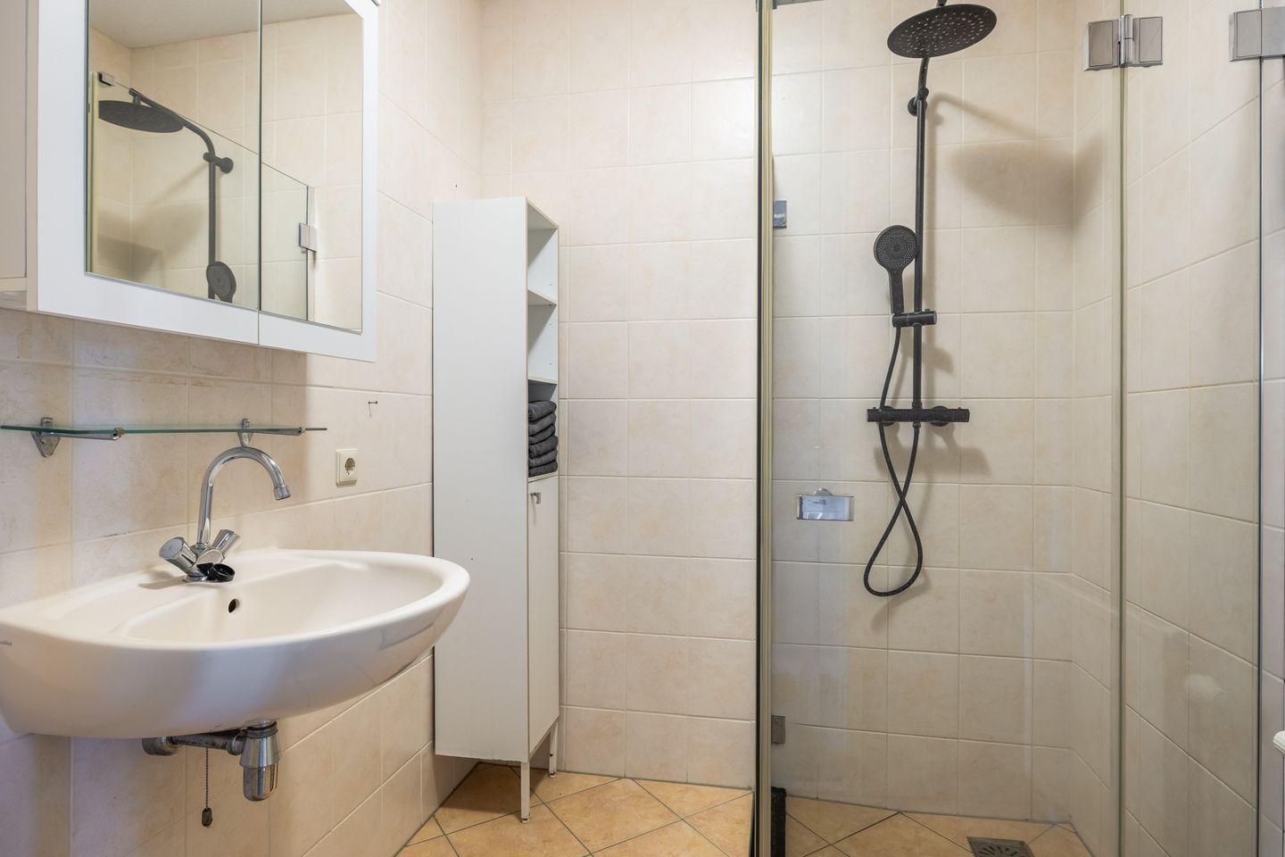 Foto 19 van De Rank 16