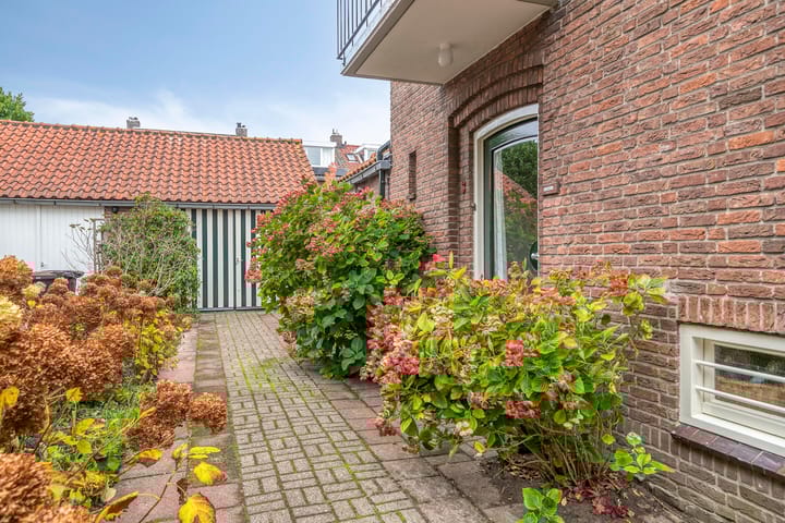 Foto 5 van Admiraal de Ruyterlaan 3