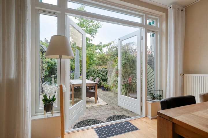 Foto 14 van Admiraal de Ruyterlaan 3