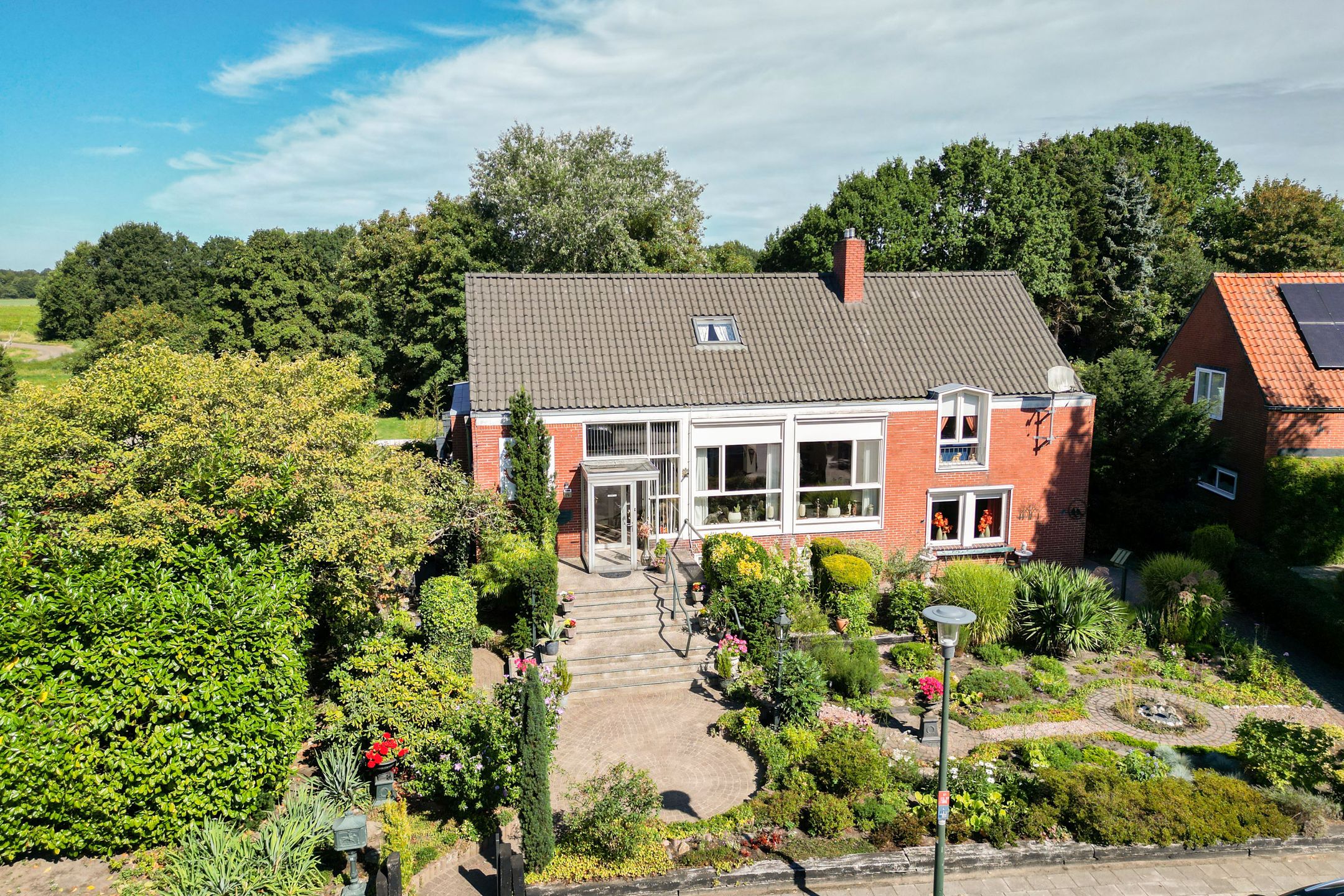 Dorpsstraat 15 