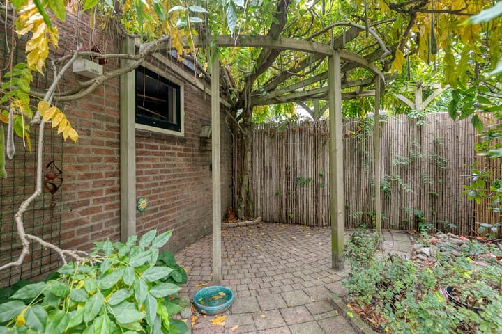 Foto 34 van Admiraal de Ruyterlaan 3