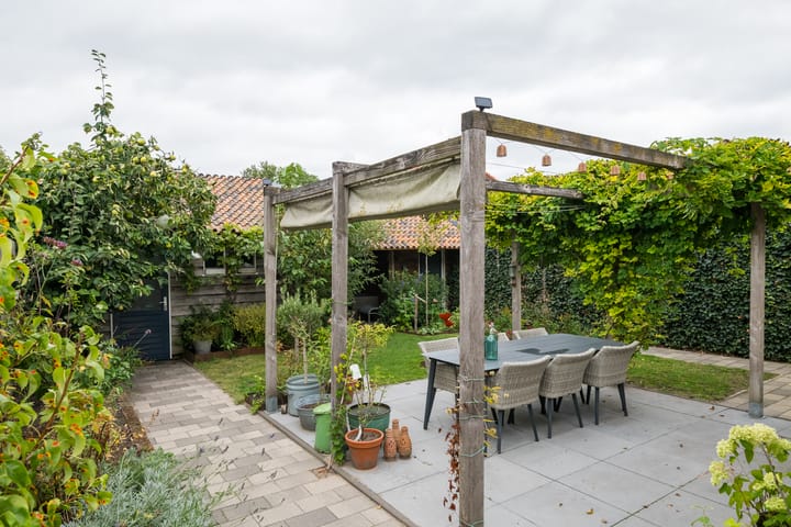 Foto 48 van Essenkampstraat 12