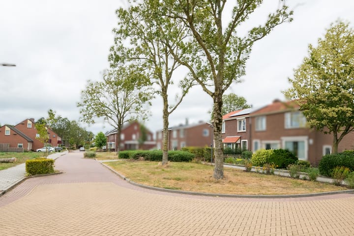 Foto 62 van Essenkampstraat 12