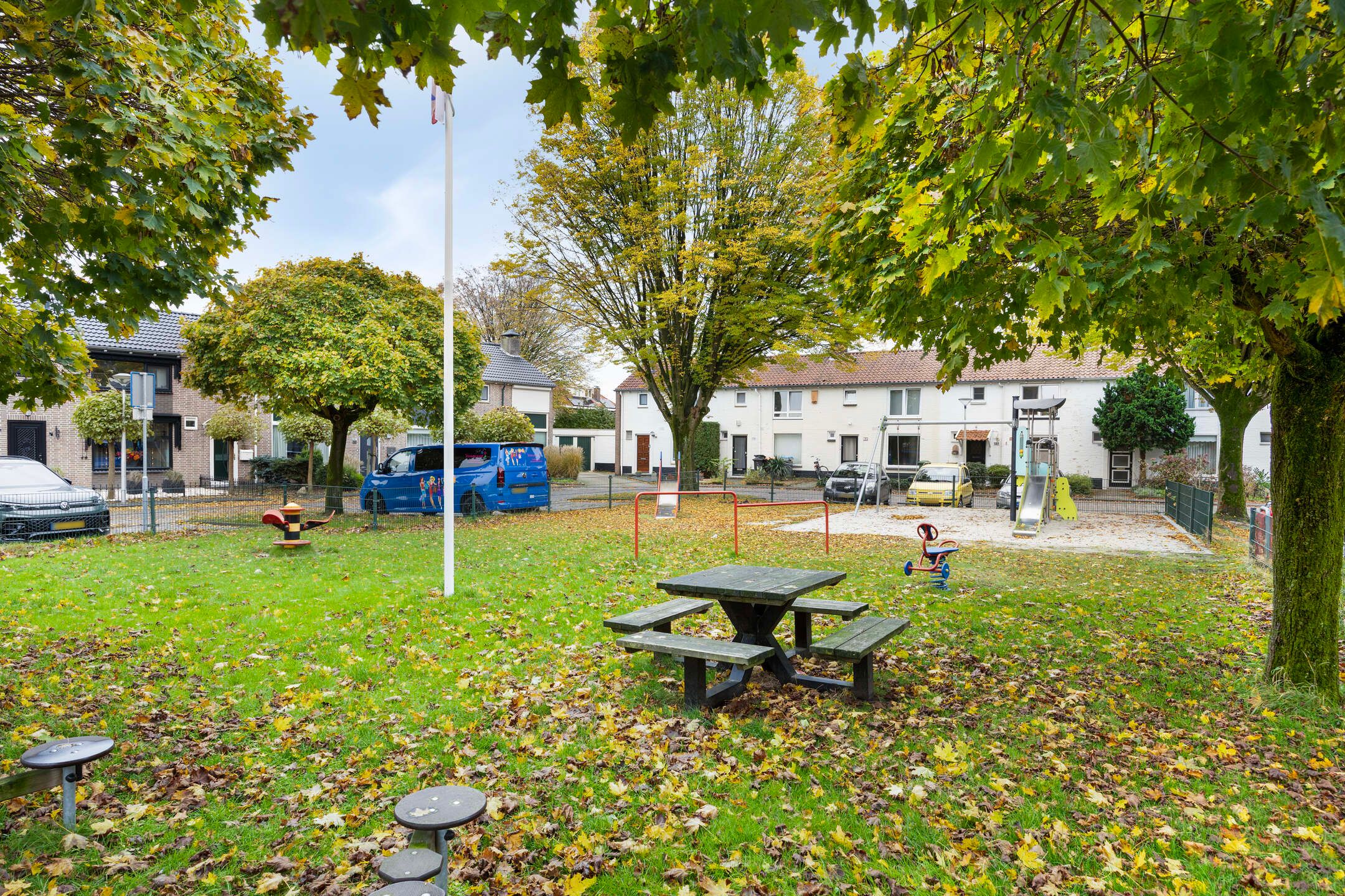 Foto 3 van Velveweg 128