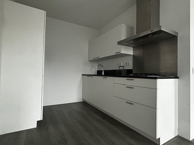 Foto 4 van Eemplein 86