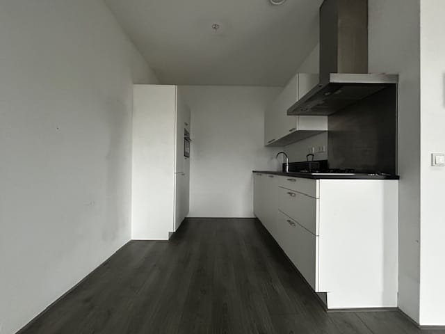 Foto 5 van Eemplein 86