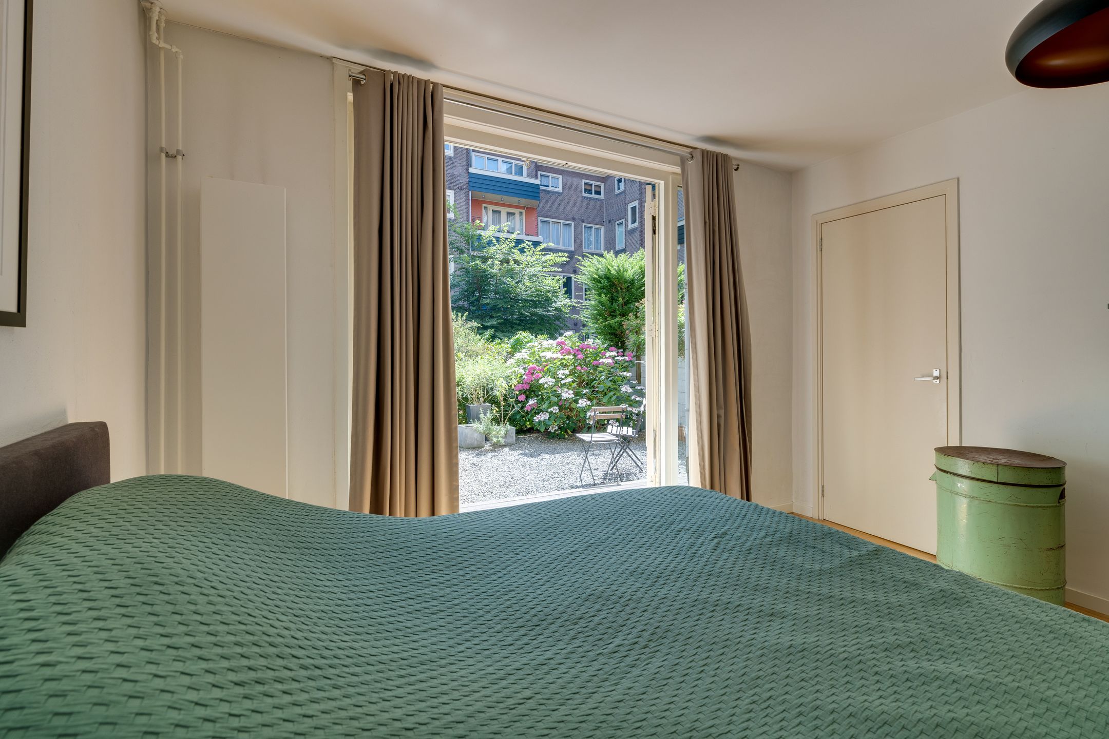 Foto 24 van Henriëtte Ronnerplein 9-H