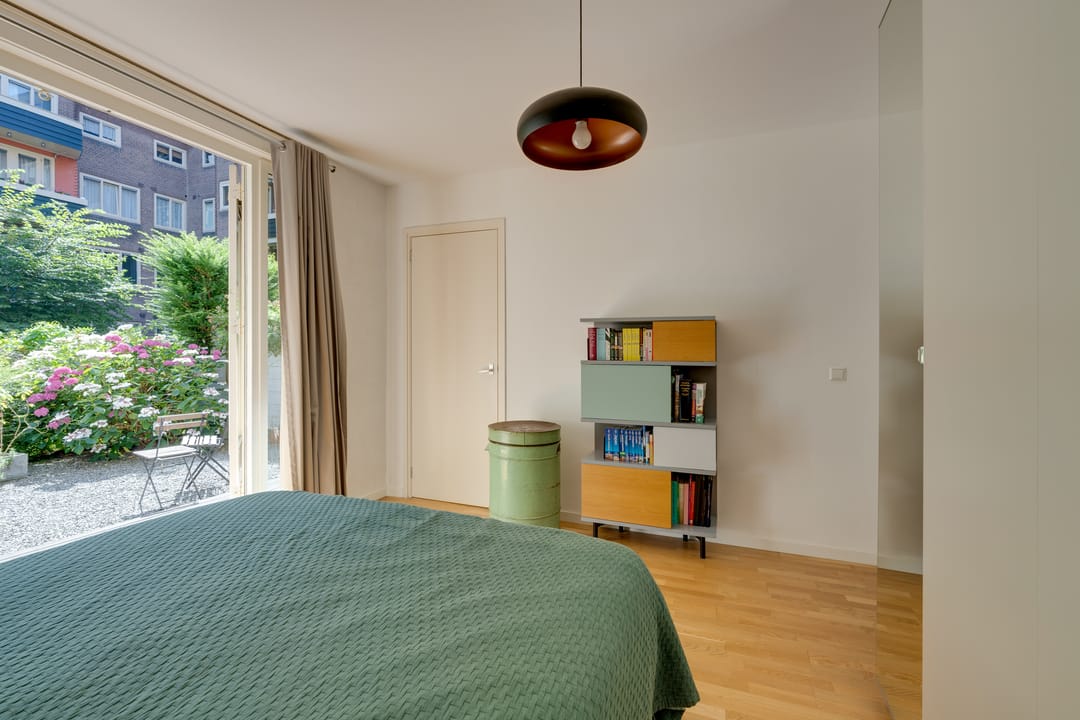 Foto 23 van Henriëtte Ronnerplein 9-H