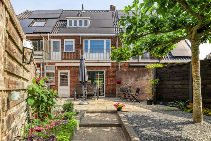 Photo 2 of Kruisweg 582