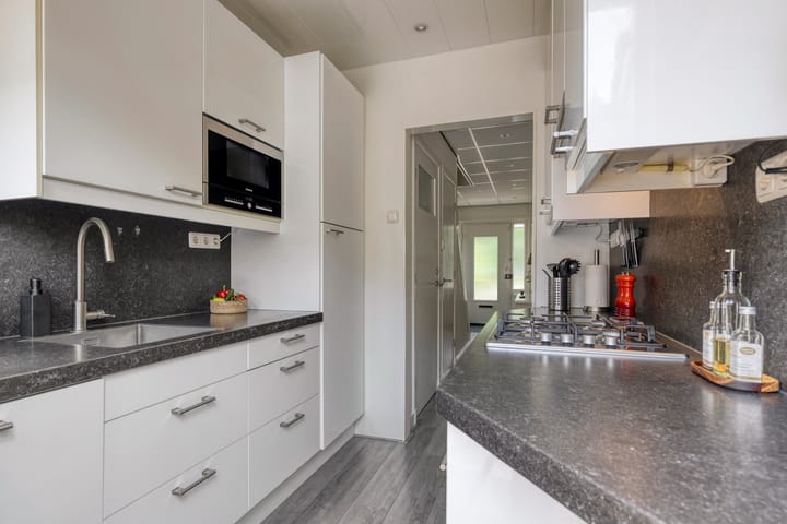 Photo 12 of Kruisweg 582