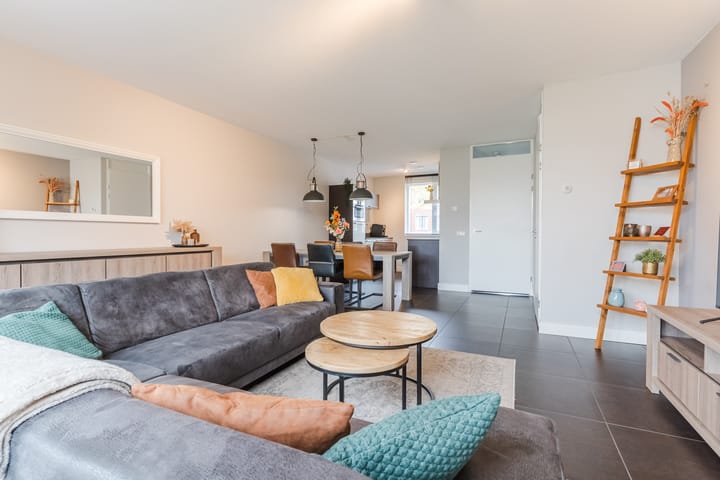 Foto 19 van Den Uylstraat 33