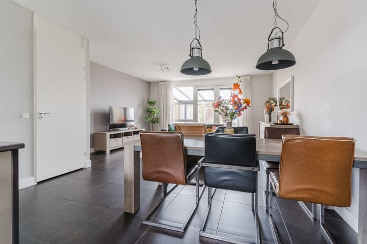 Foto 23 van Den Uylstraat 33