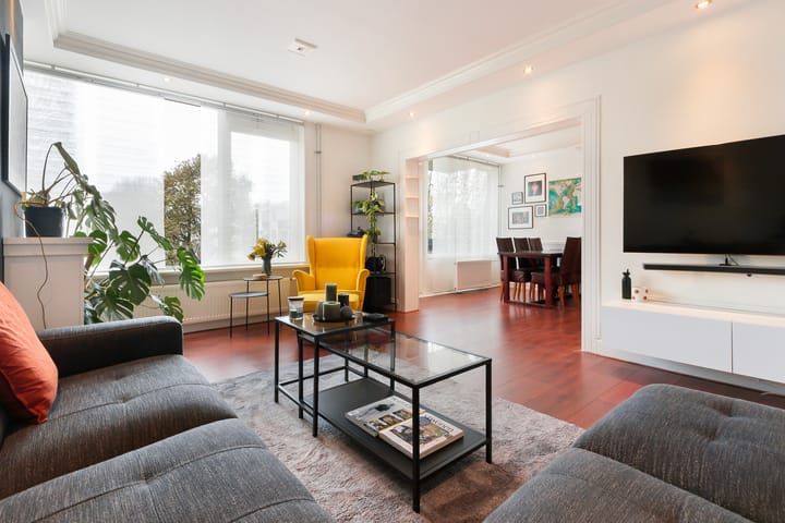 Foto 15 van Van Karnebeekstraat 127