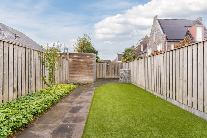 Foto 51 van Den Uylstraat 33