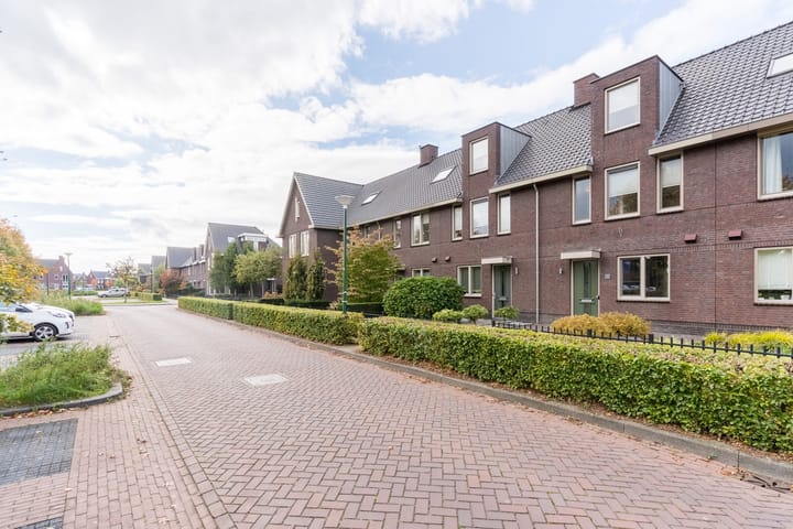 Foto 61 van Den Uylstraat 33