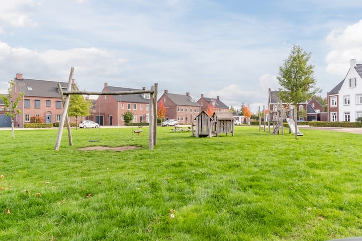 Foto 63 van Den Uylstraat 33